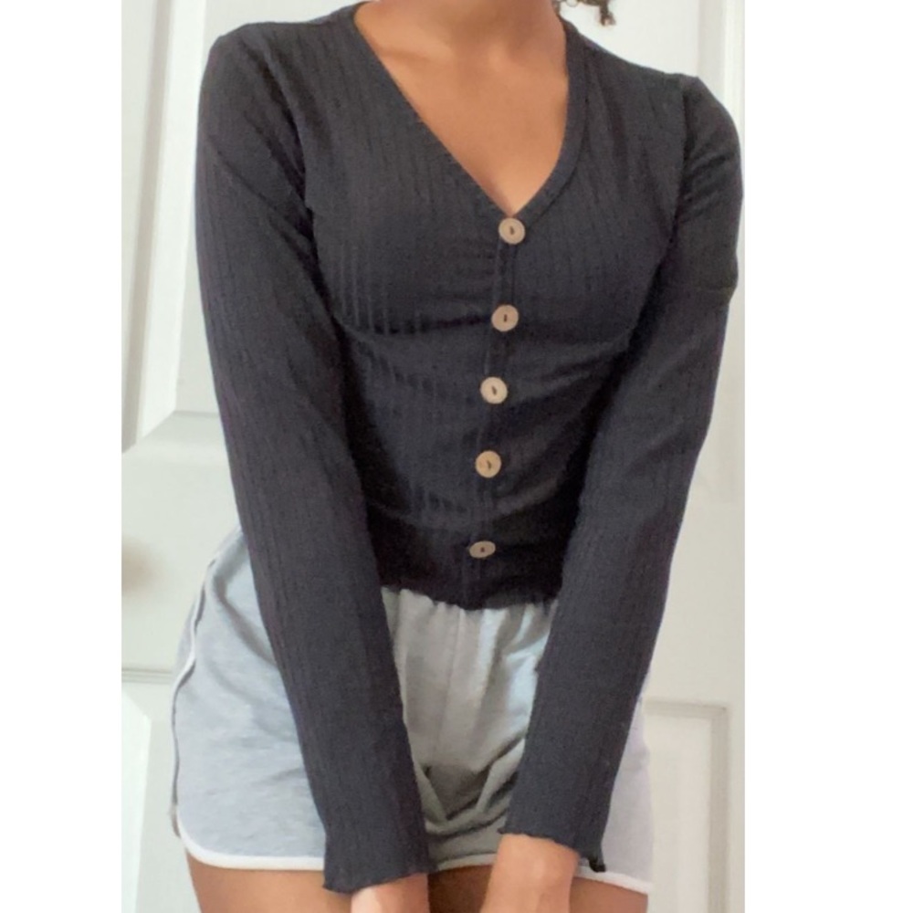 Ribbed faux button up long sleeve